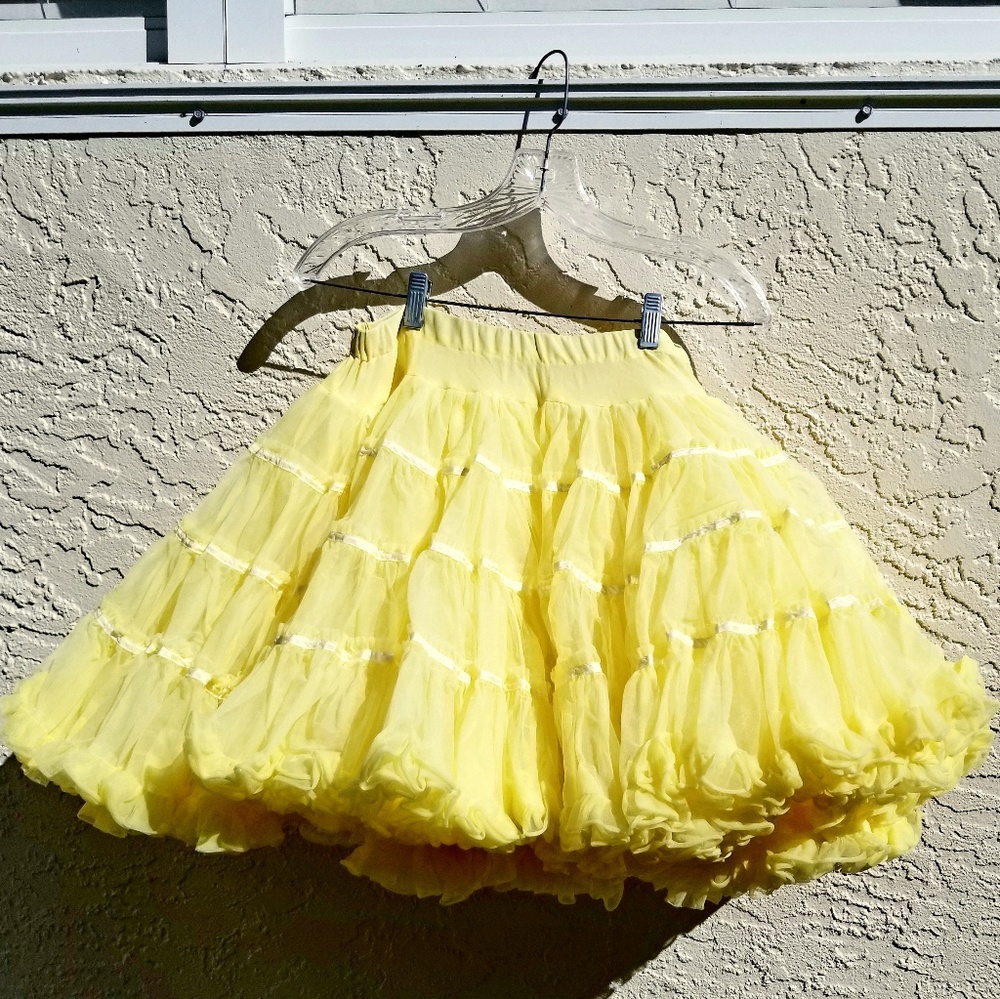 Ruffled Yellow Petticoat Tutu • Rockabilly Pin-Up